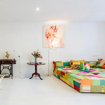 Apartman City Escape - Nat's Stylish *